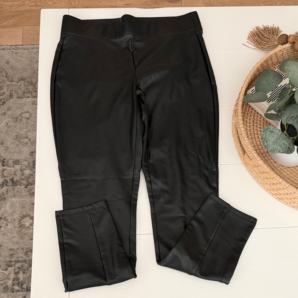 BNWT LOFT Black Faux Leather Leggings, Size Small